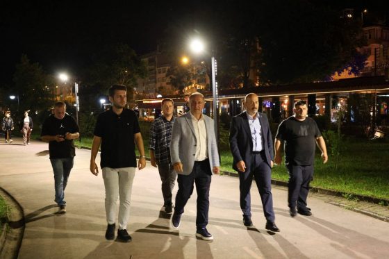 Sahil Park Alanında Aydınlatma Çalışmaları